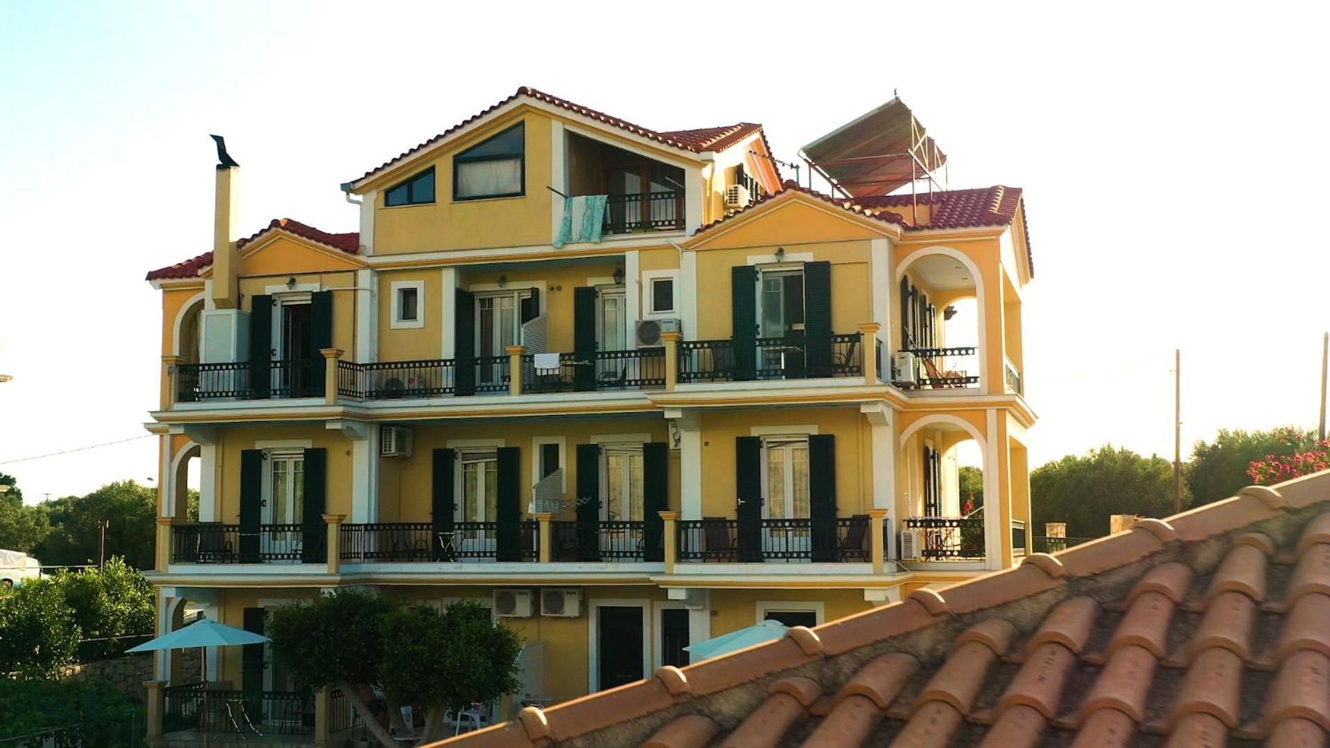 Remenata Apartamento Lixúri Exterior foto